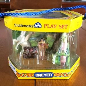 Breyer Stablemates play set